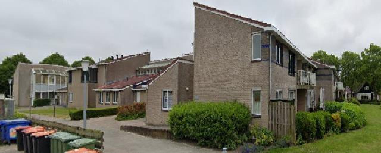housePhoto