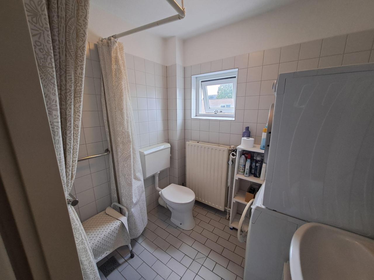 housePhoto