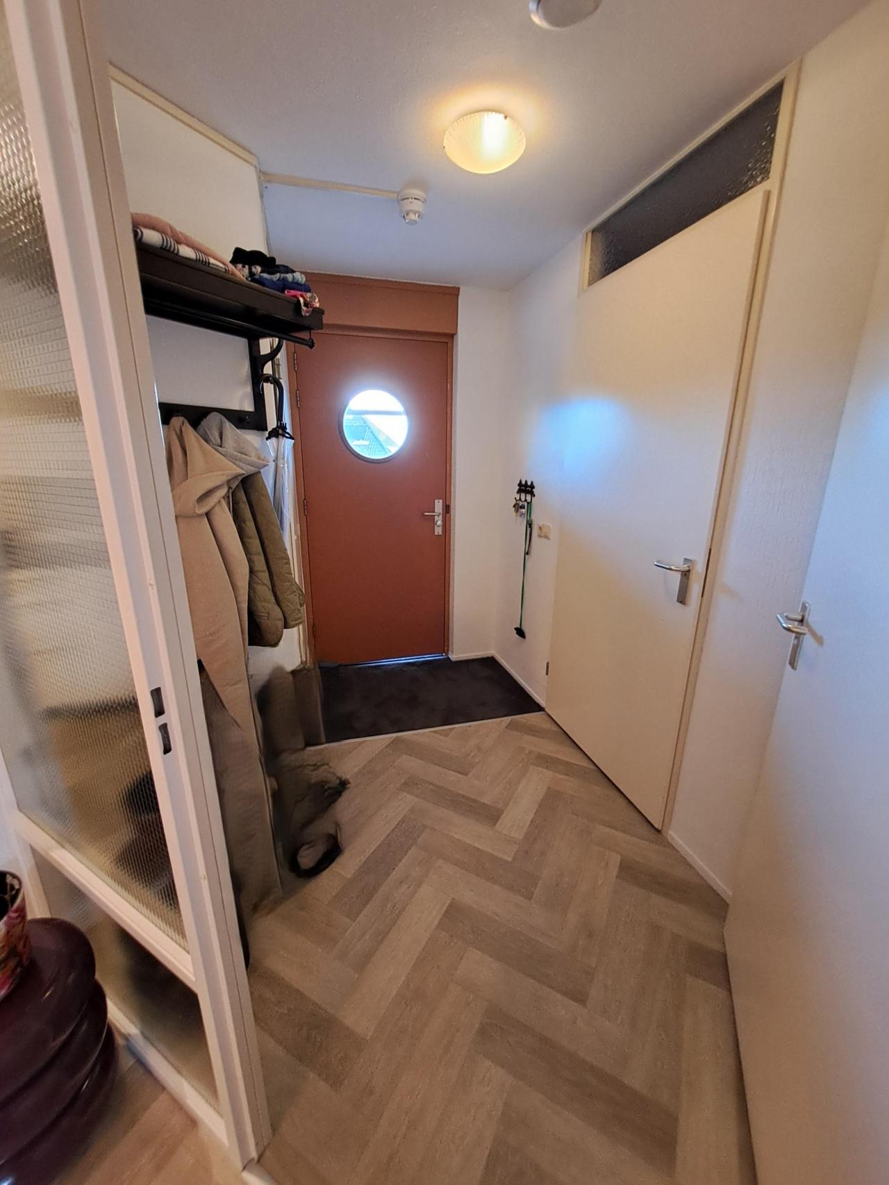 housePhoto