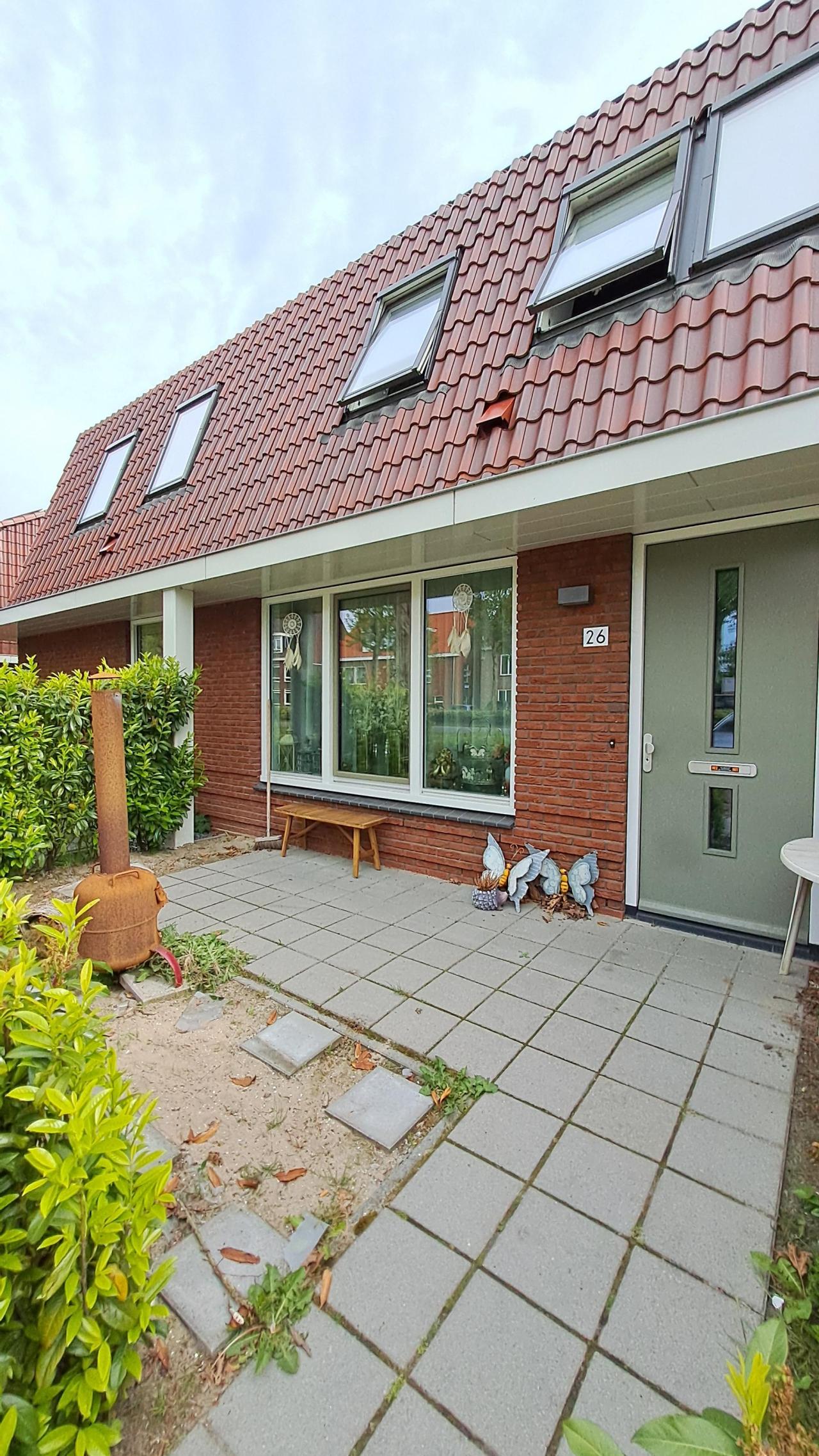 housePhoto