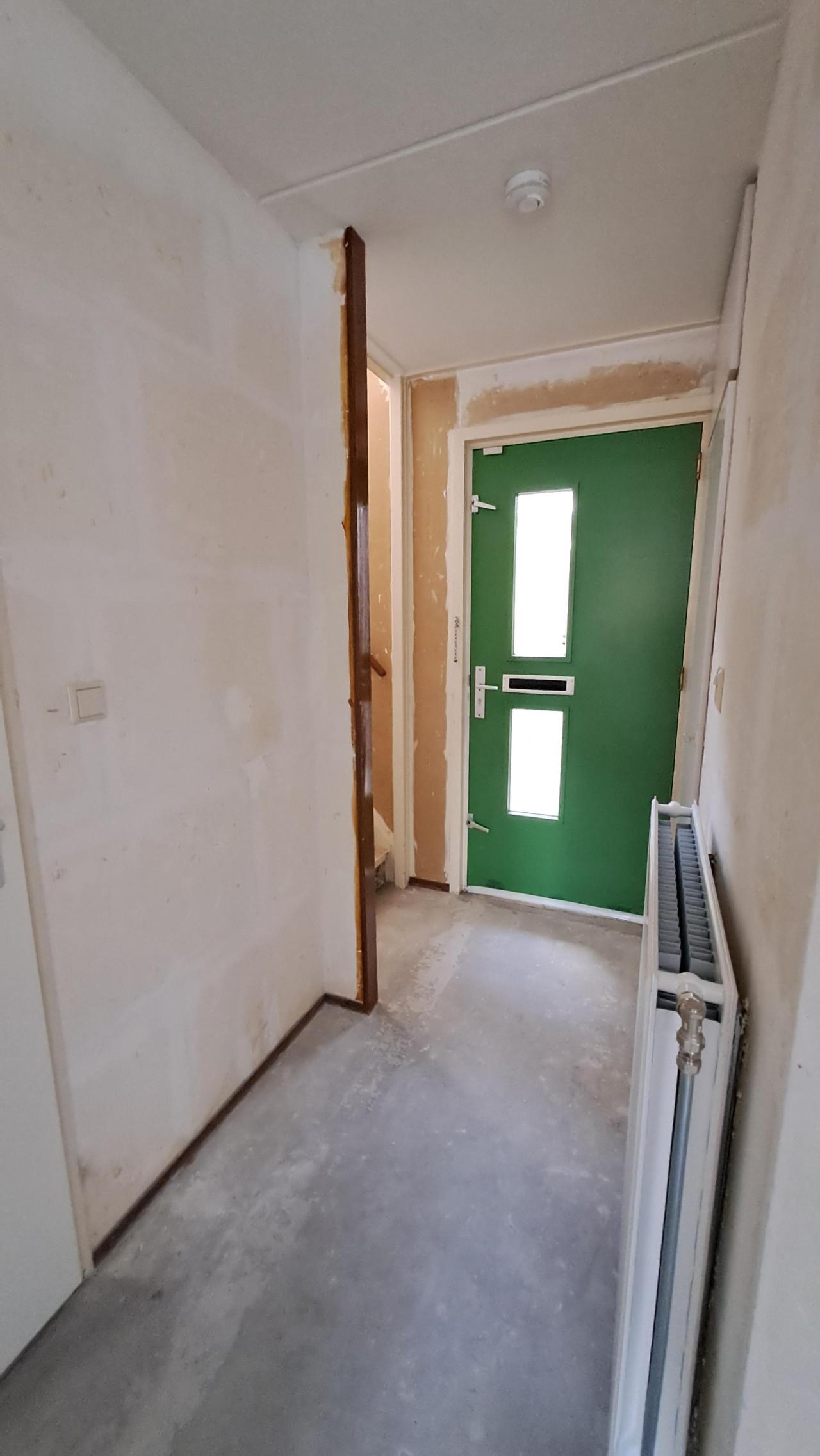 housePhoto