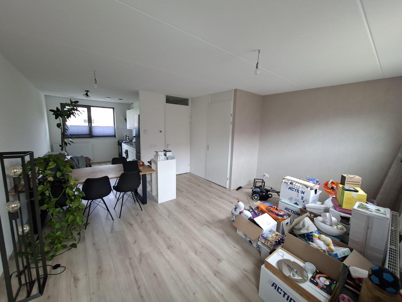 housePhoto
