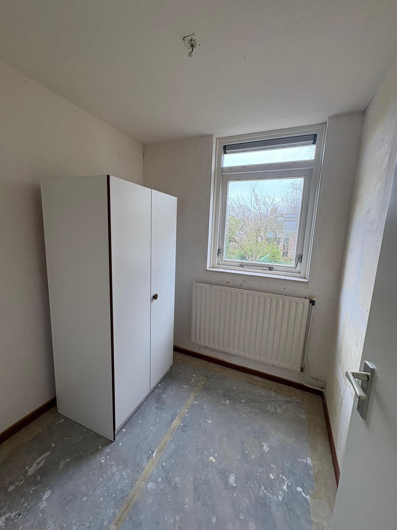 housePhoto