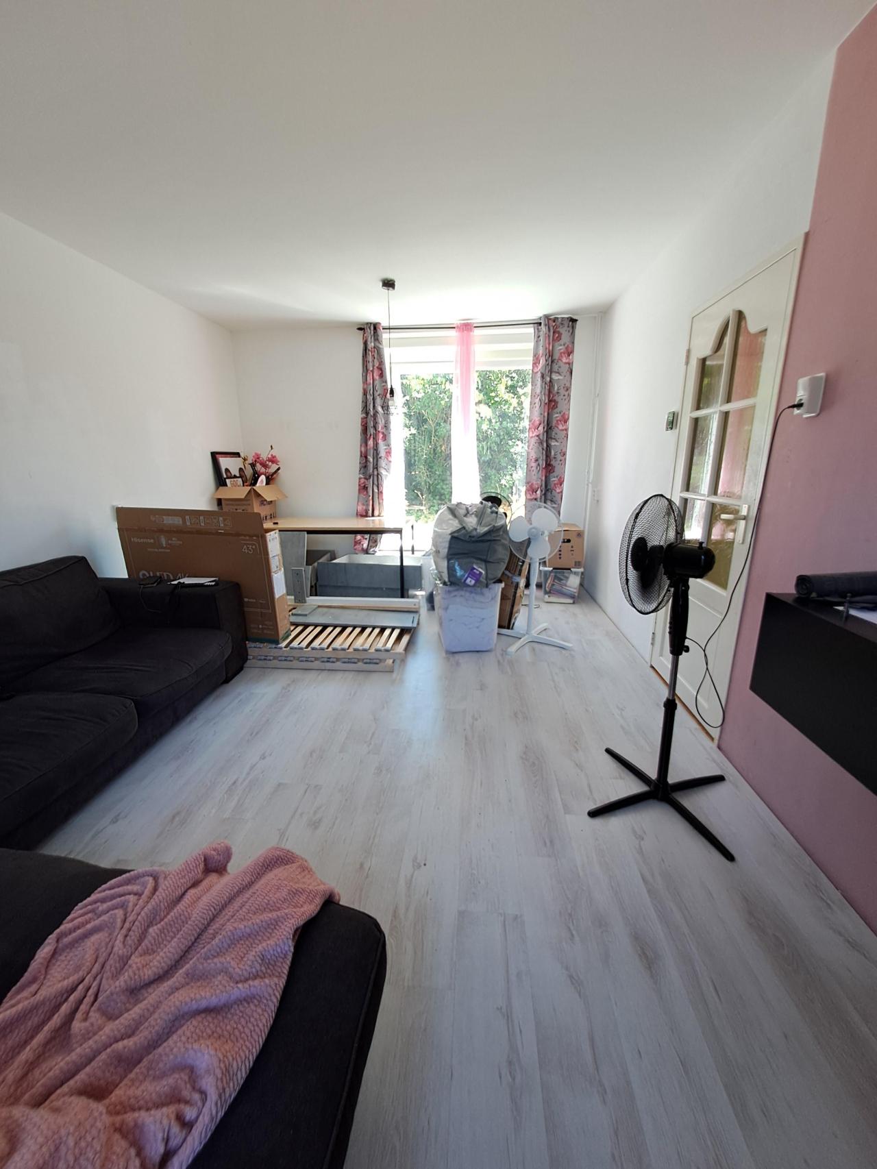 housePhoto