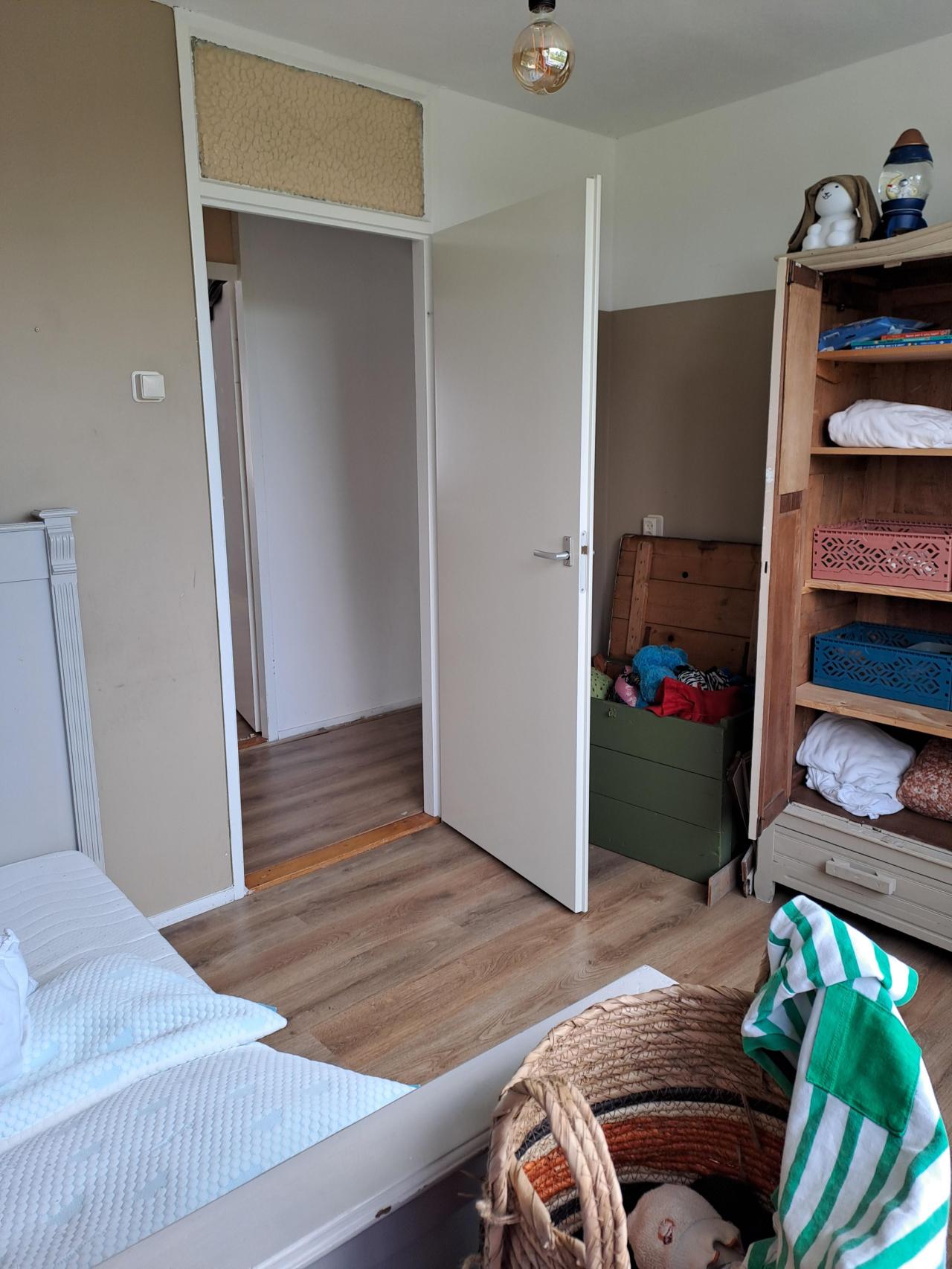 housePhoto