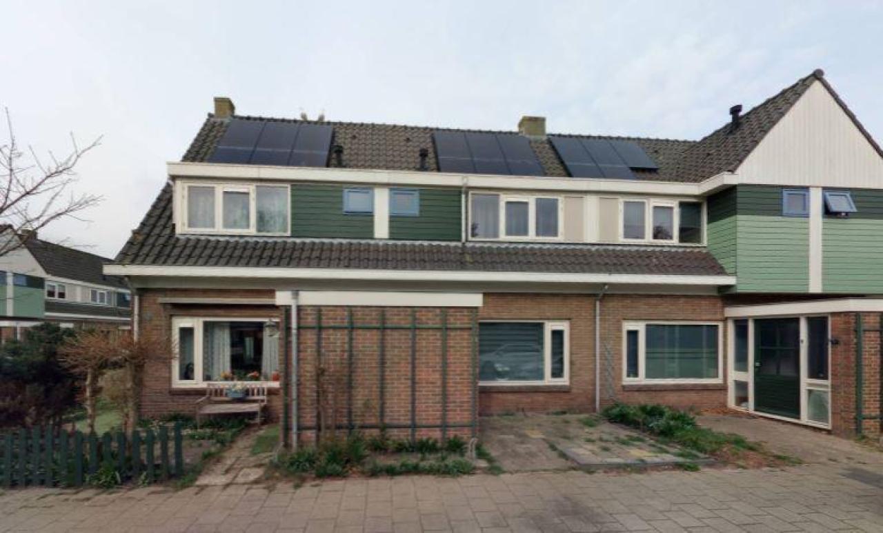 housePhoto