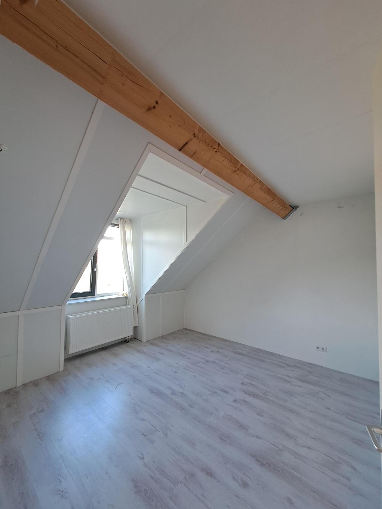 housePhoto