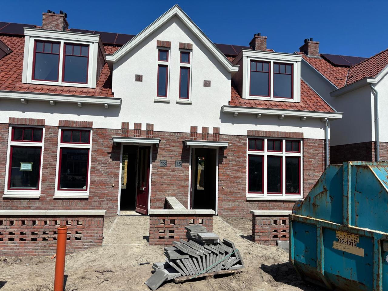 housePhoto