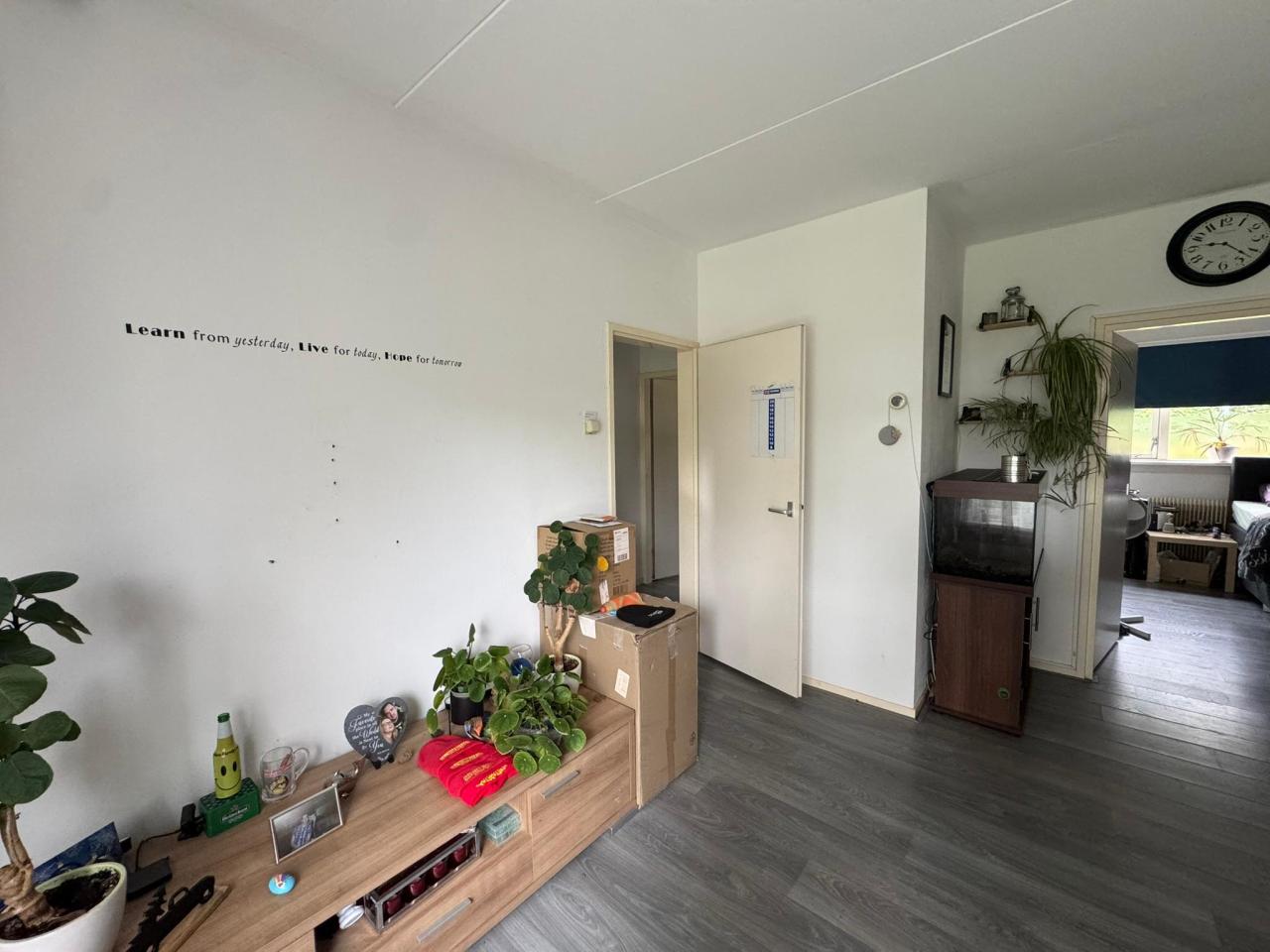 housePhoto