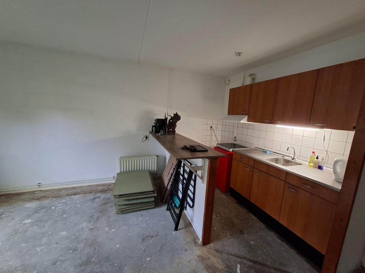 housePhoto
