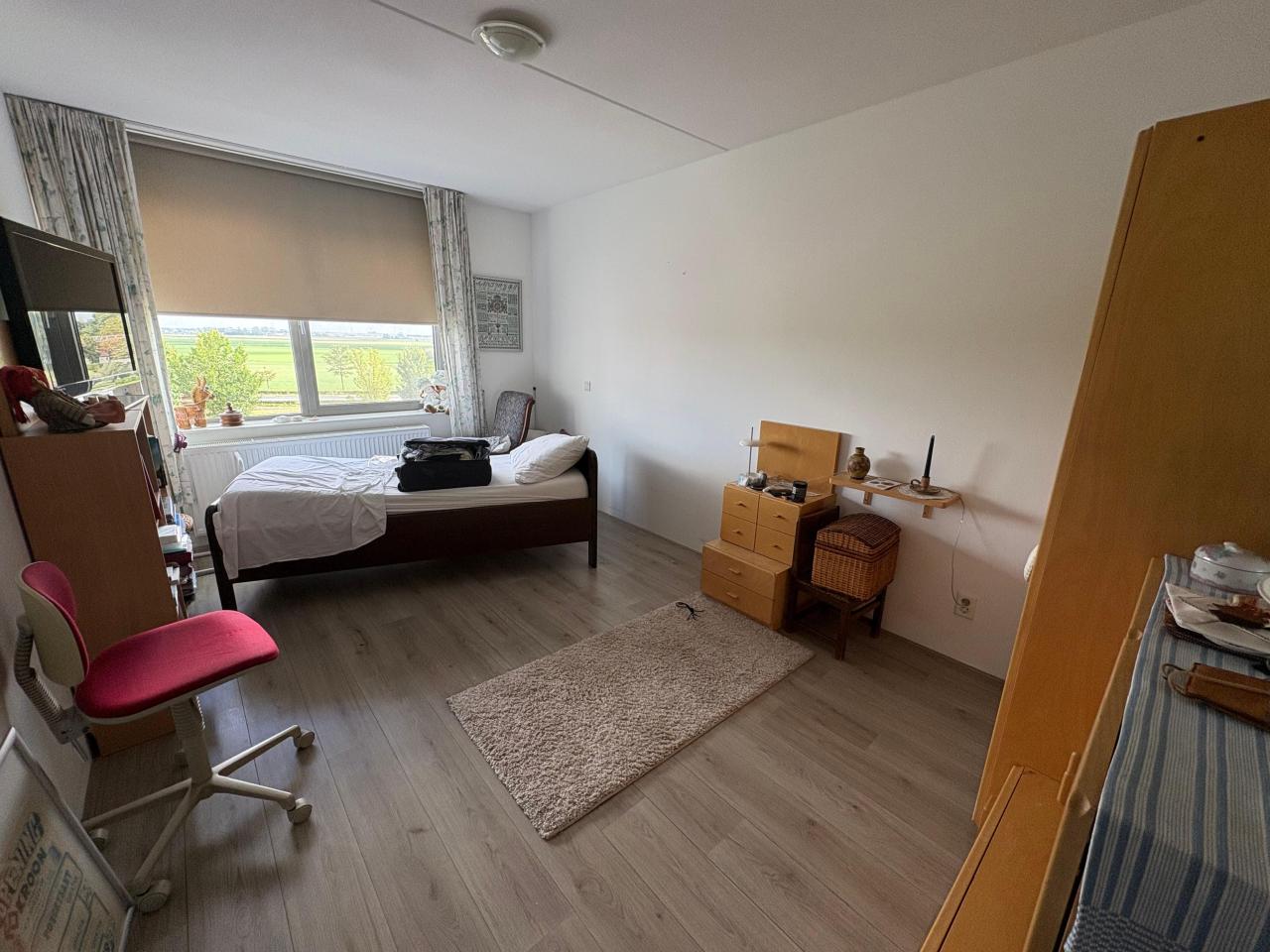 housePhoto