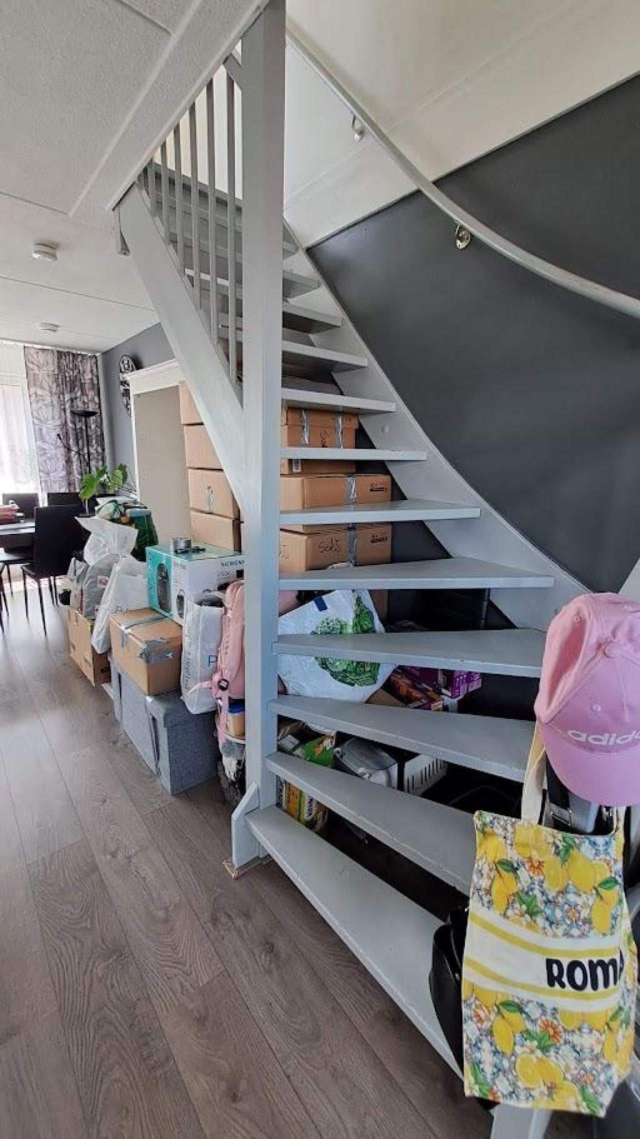 housePhoto