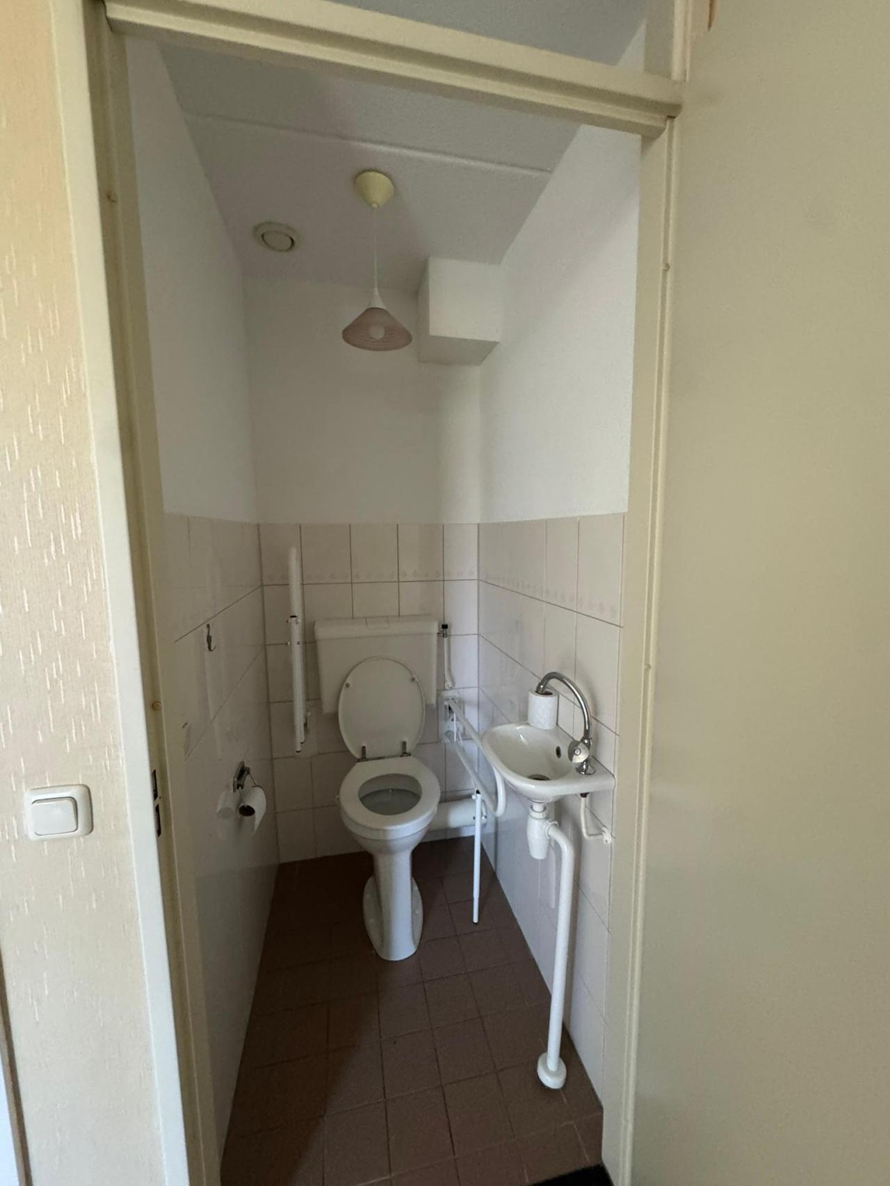 housePhoto