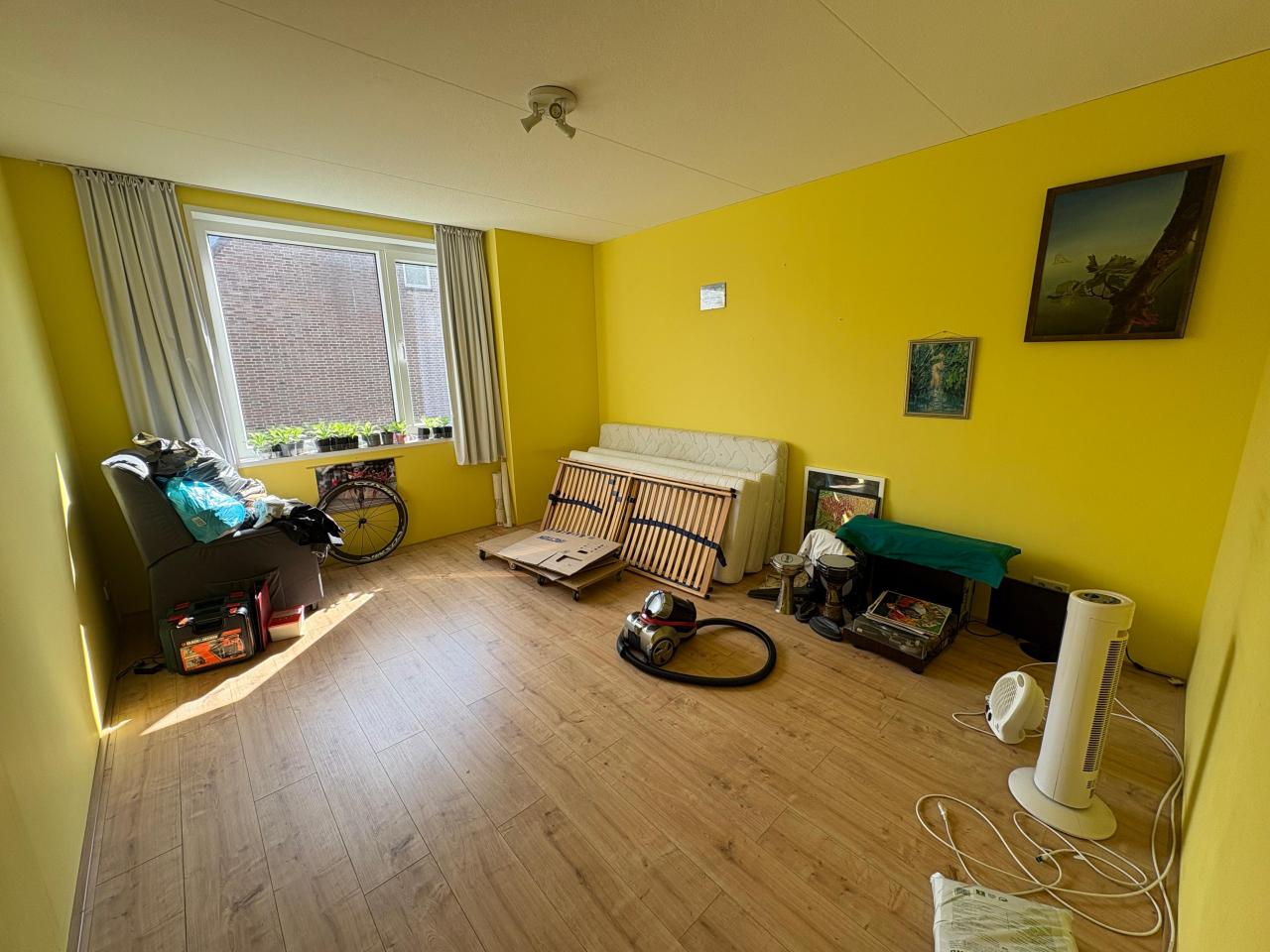 housePhoto
