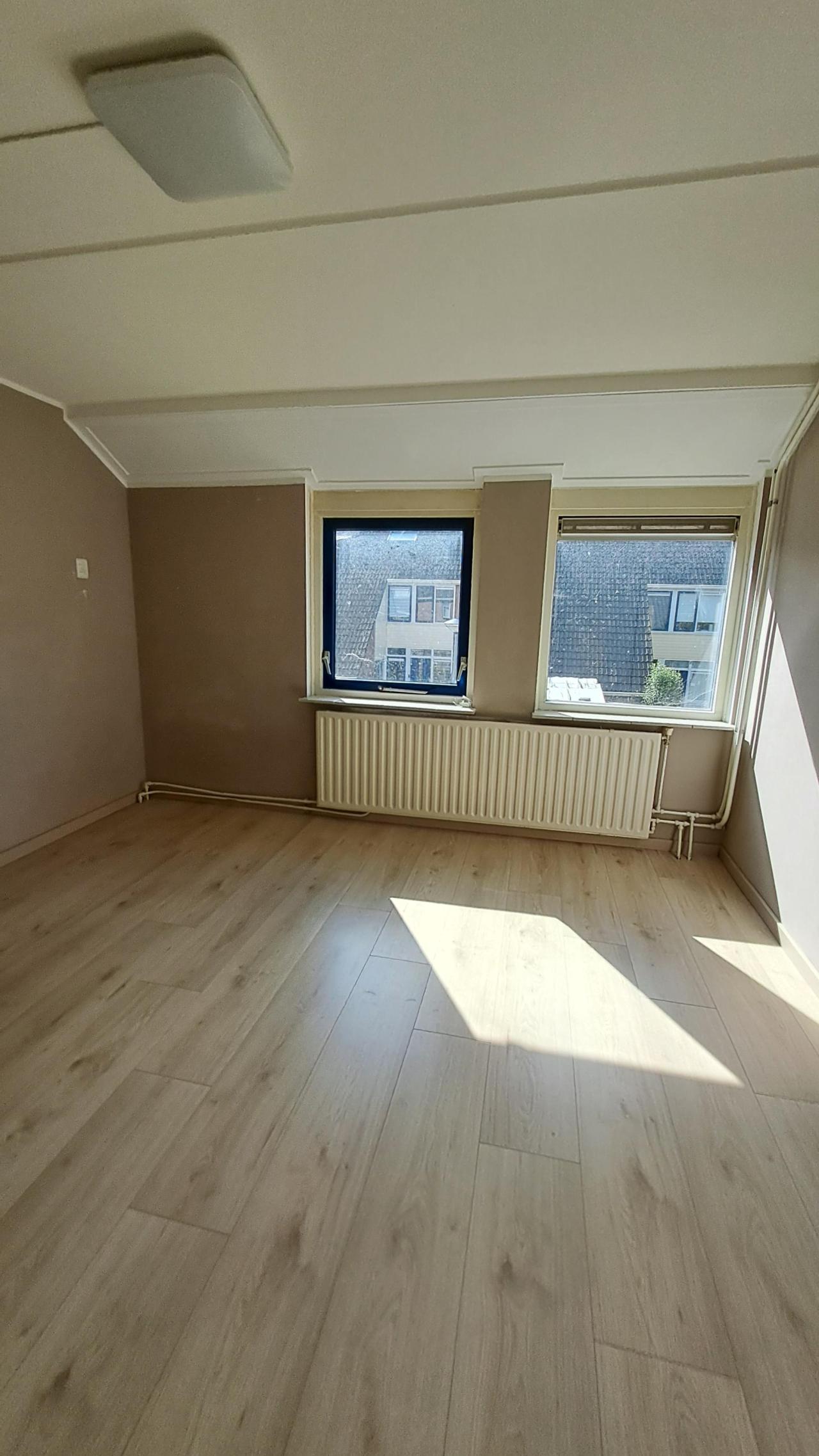 housePhoto