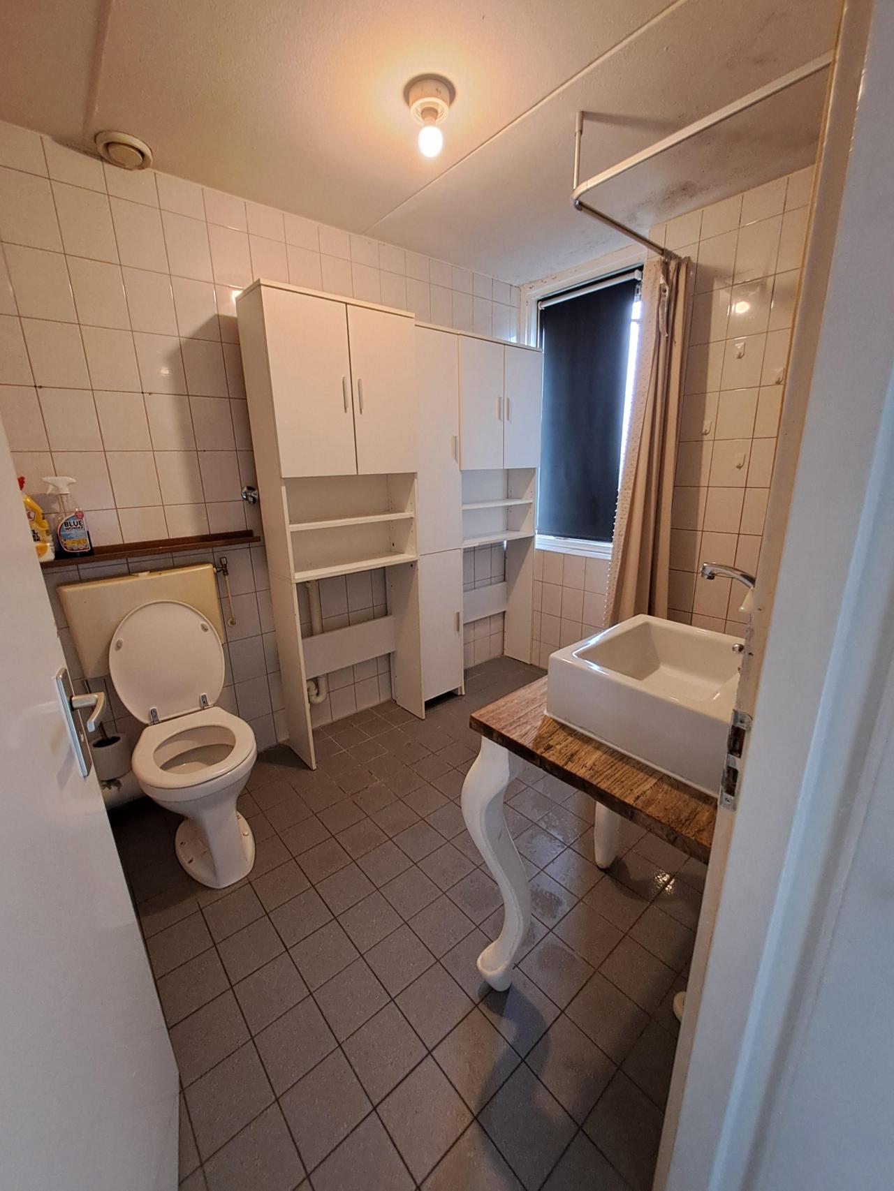 housePhoto