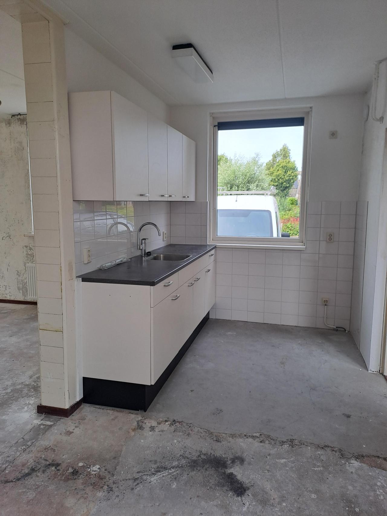 housePhoto