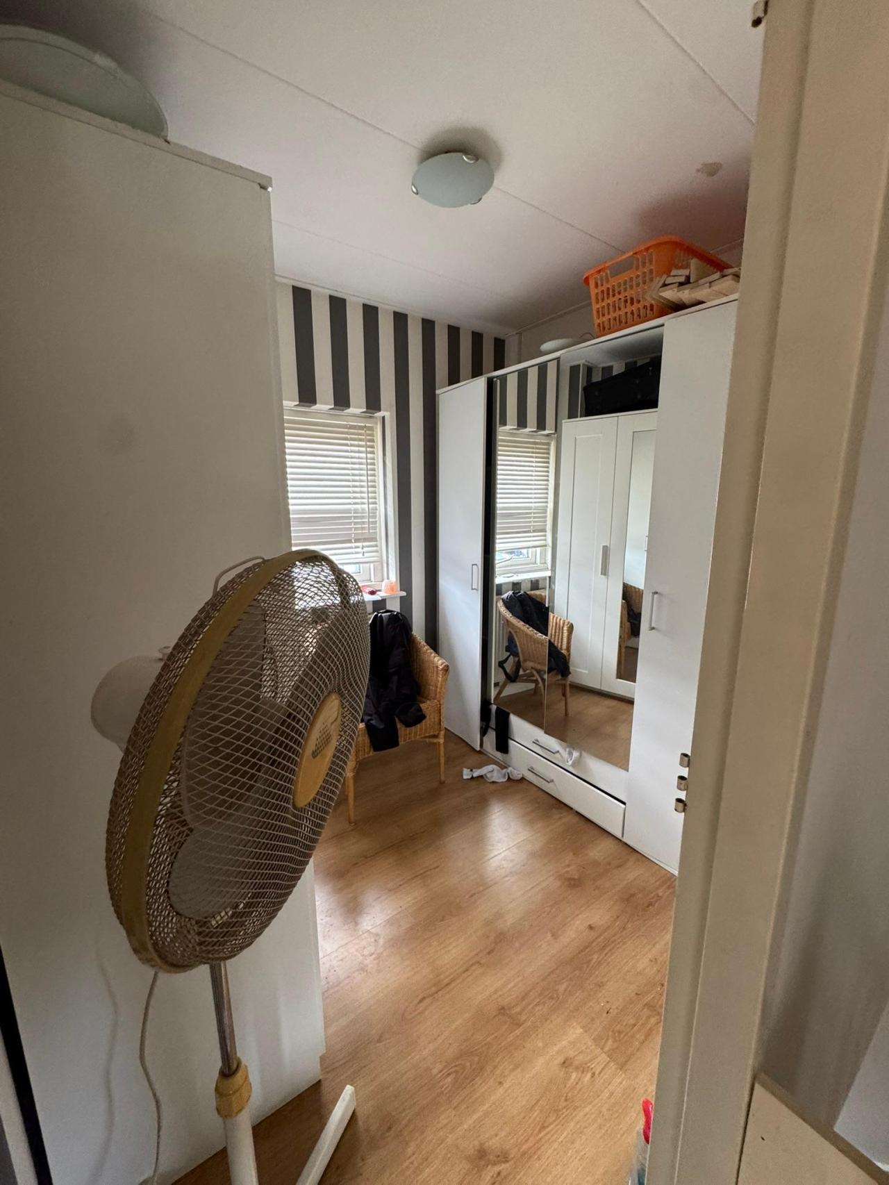 housePhoto