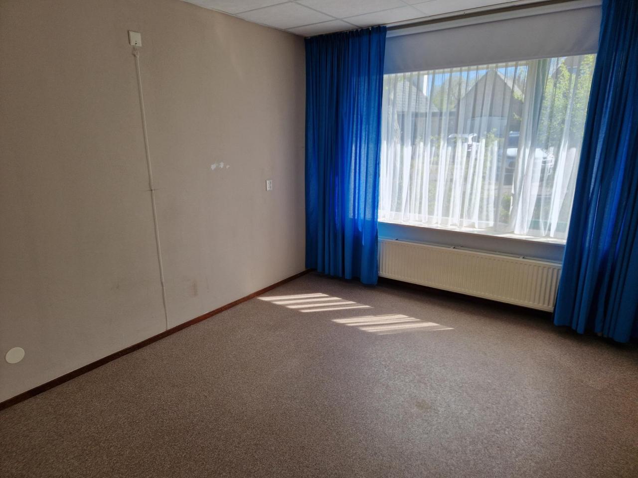 housePhoto