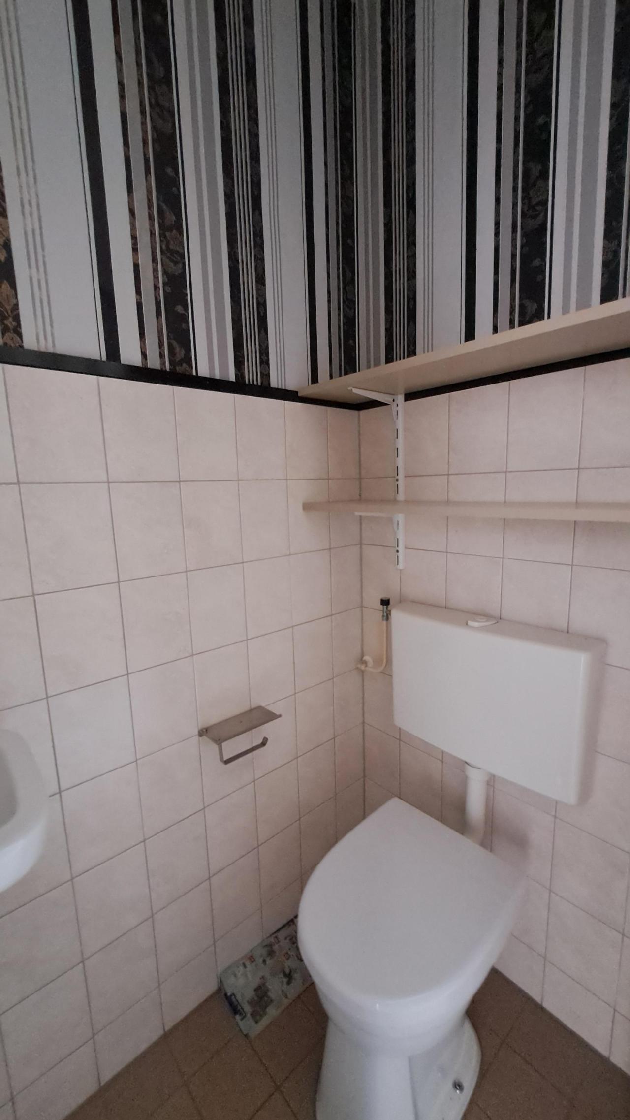 housePhoto