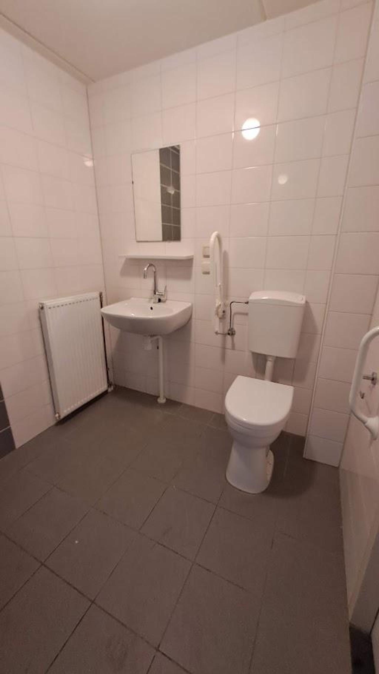 housePhoto