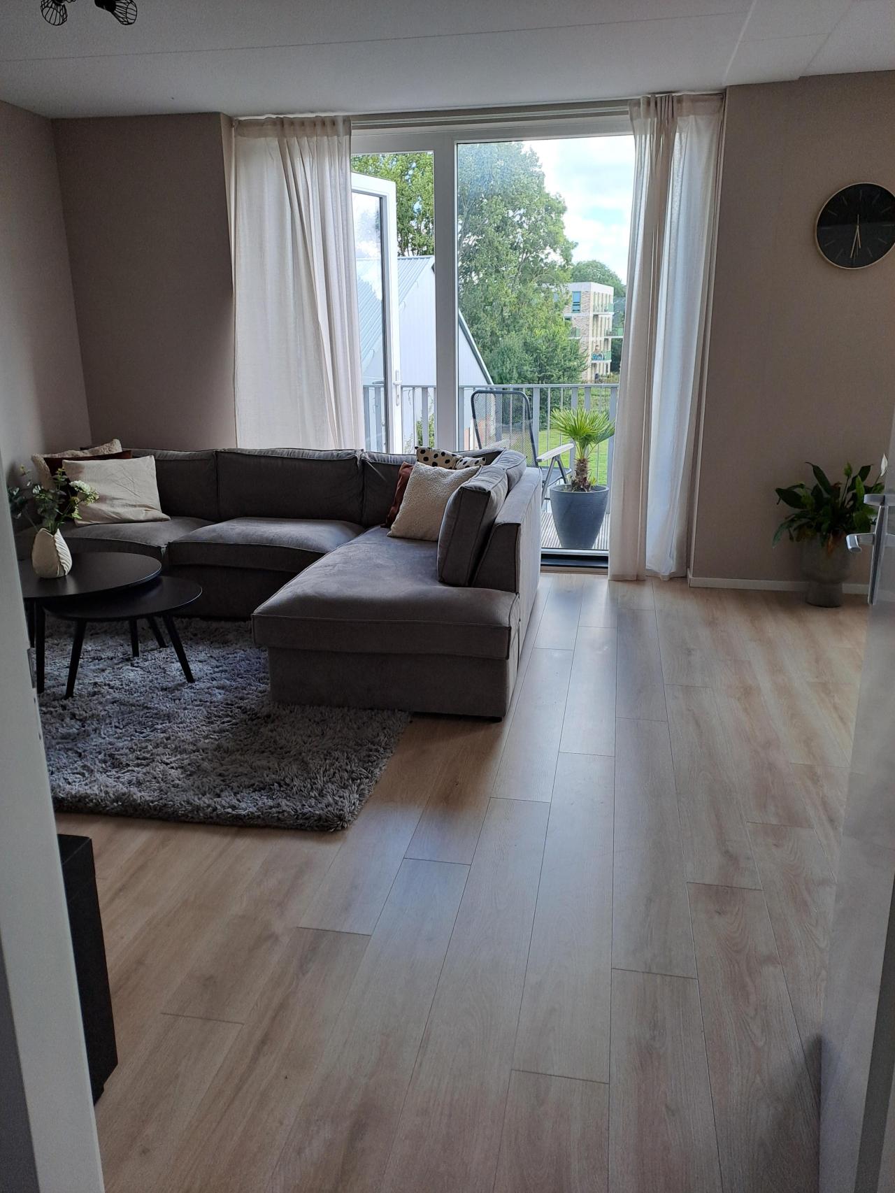 housePhoto