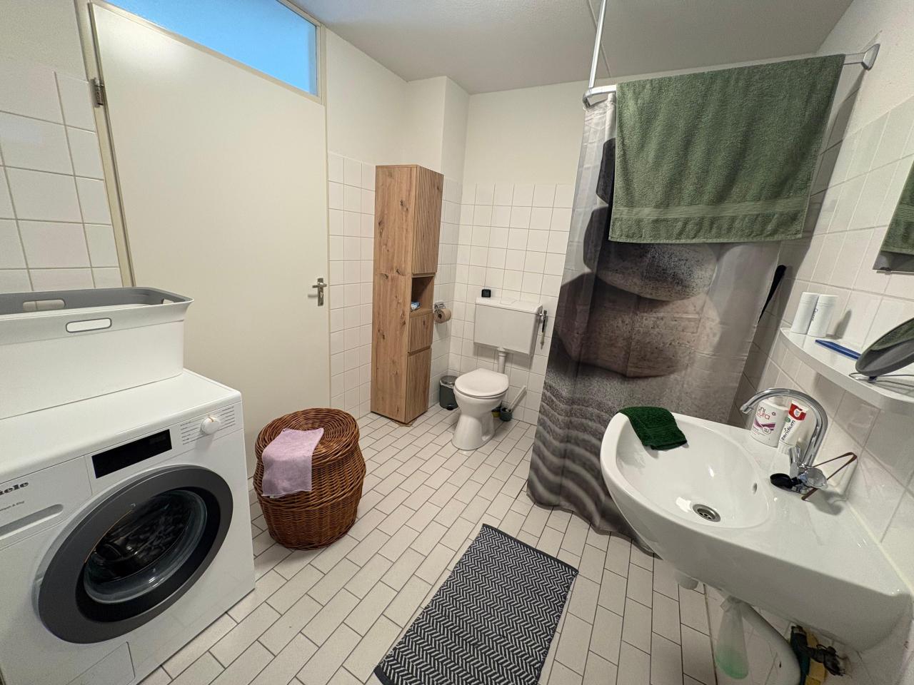 housePhoto