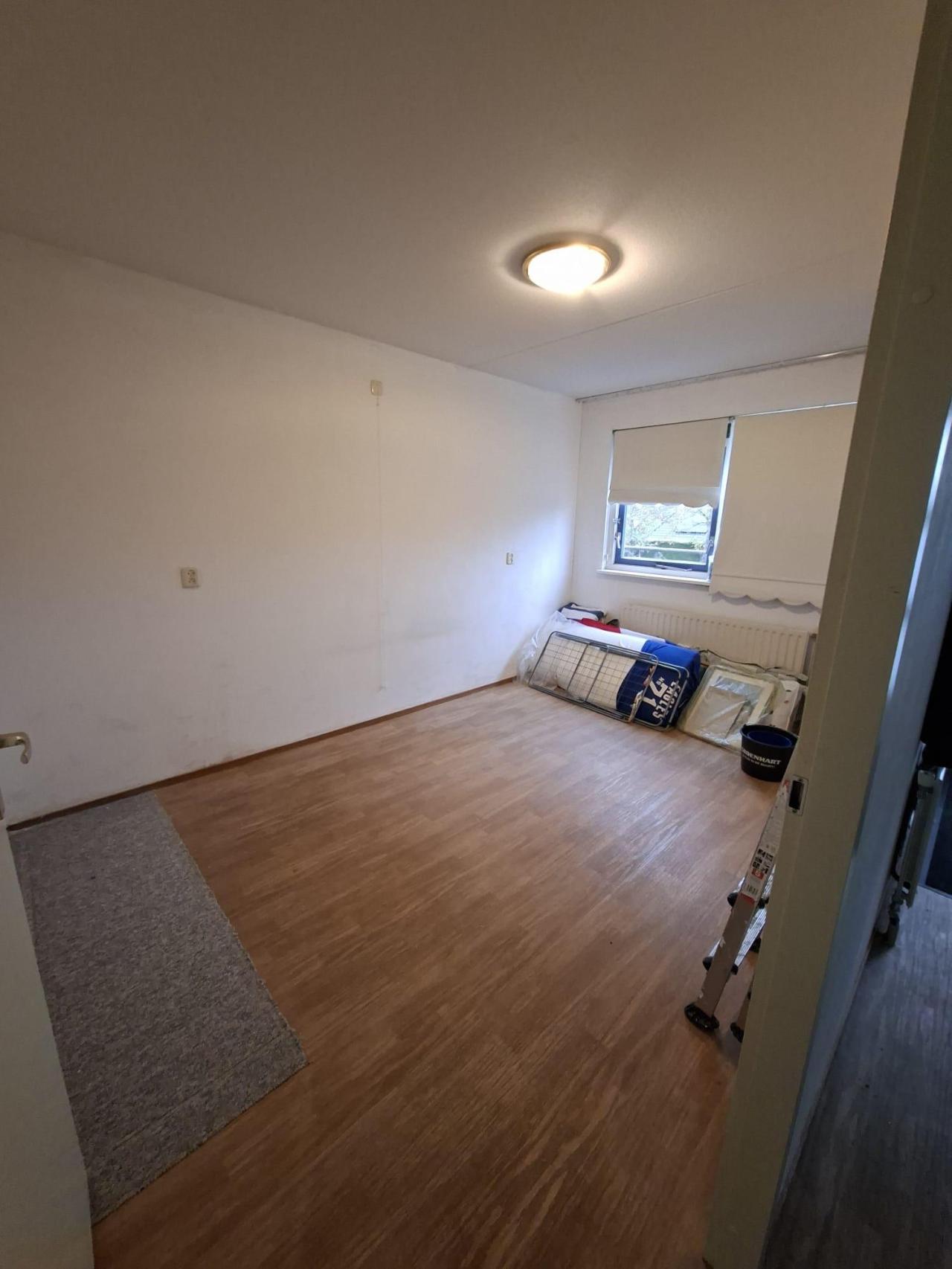 housePhoto