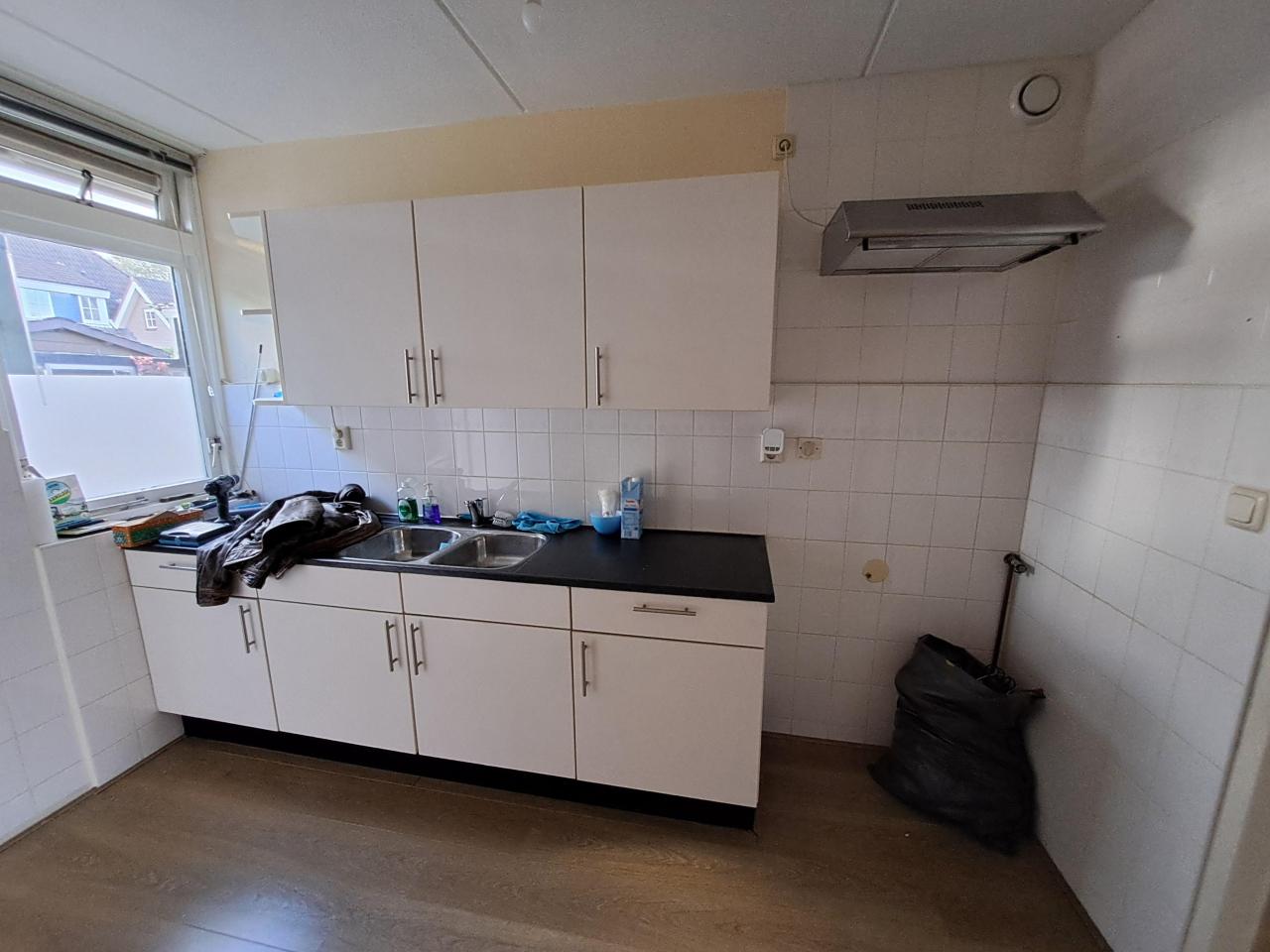 housePhoto