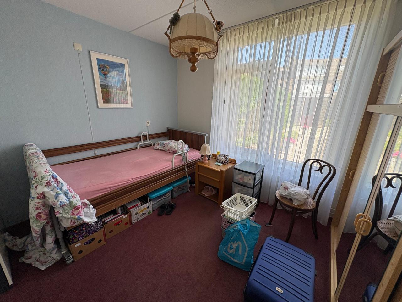housePhoto