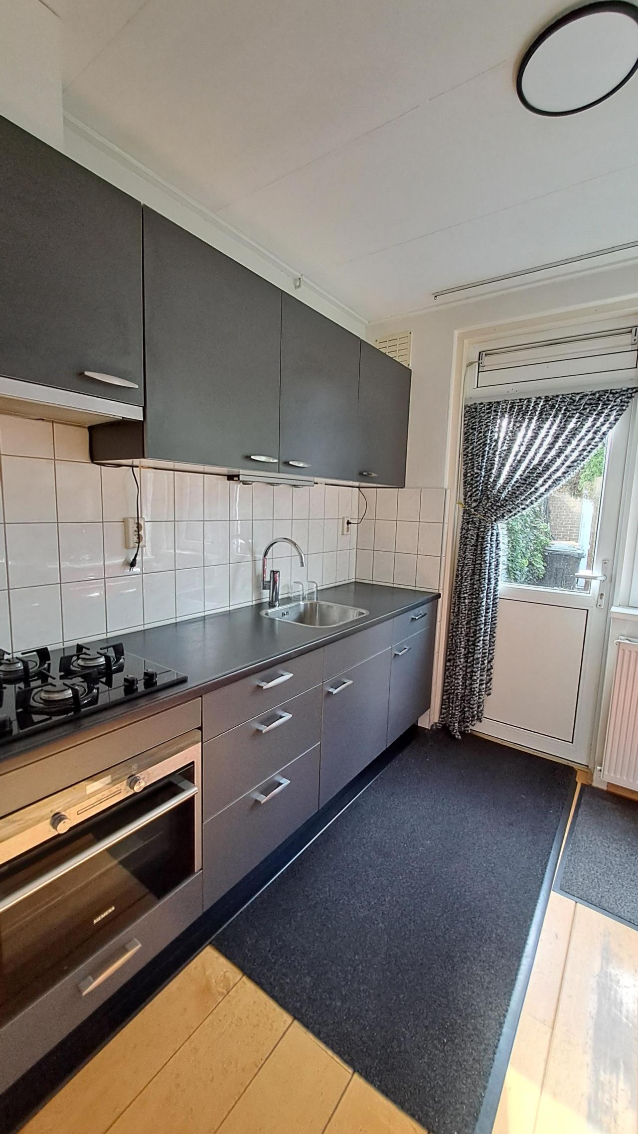 housePhoto