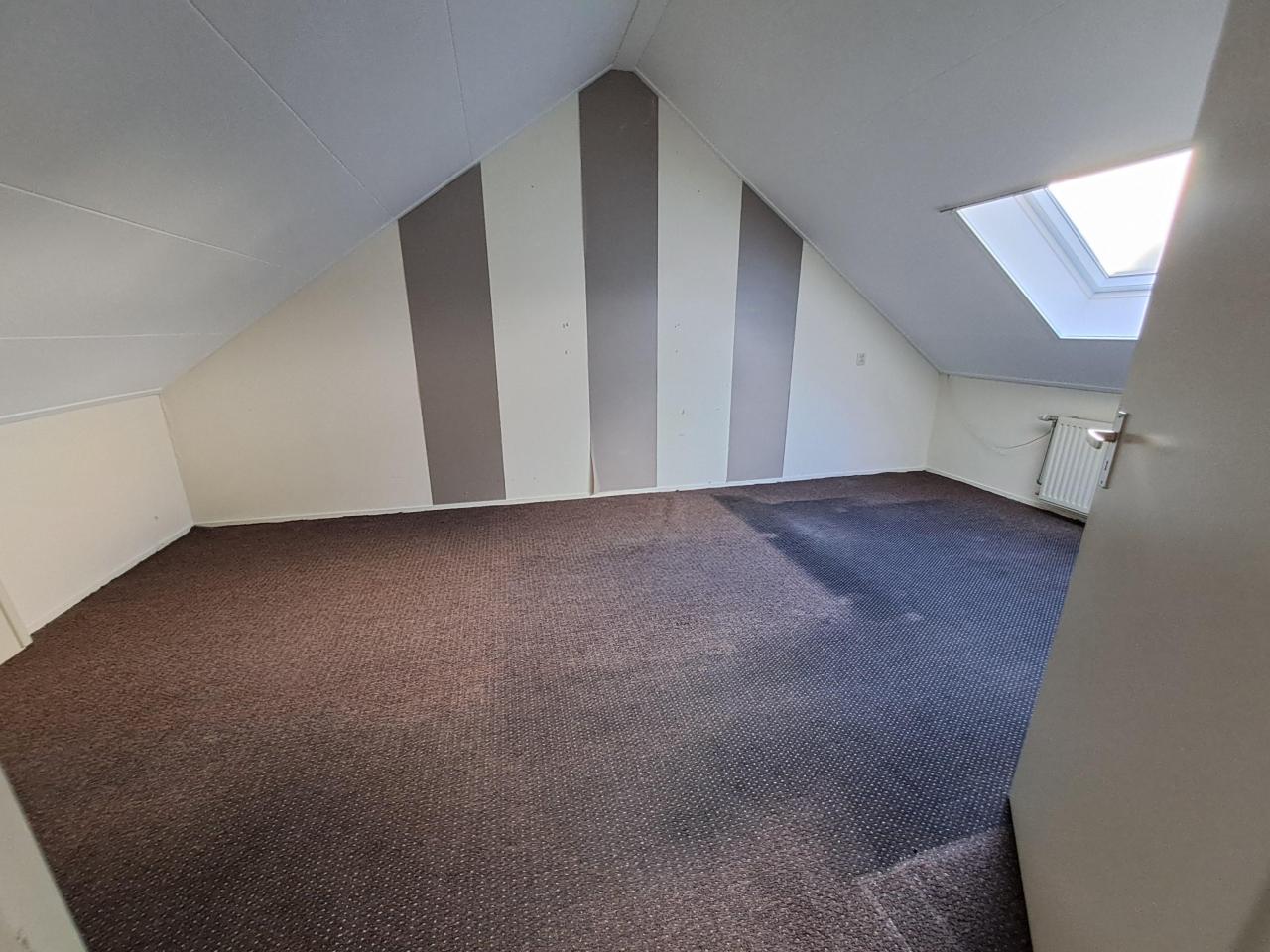 housePhoto
