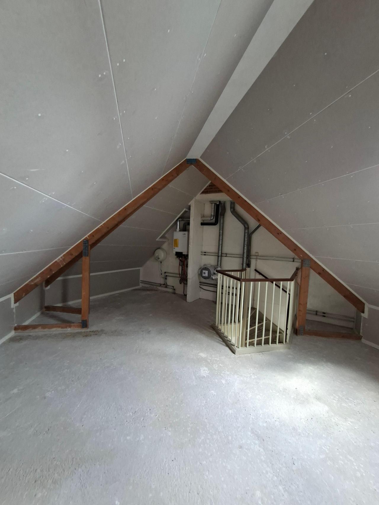 housePhoto