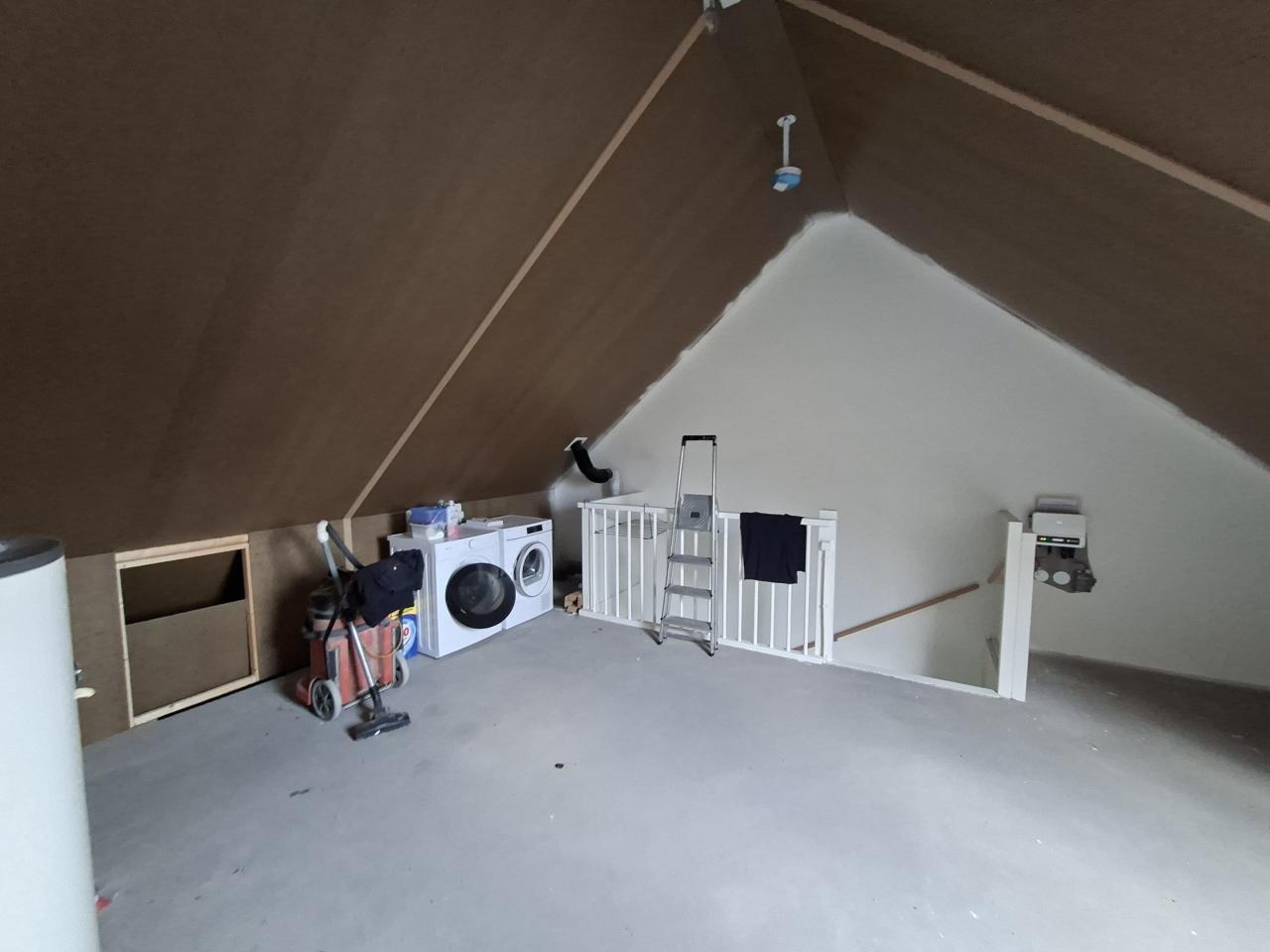 housePhoto