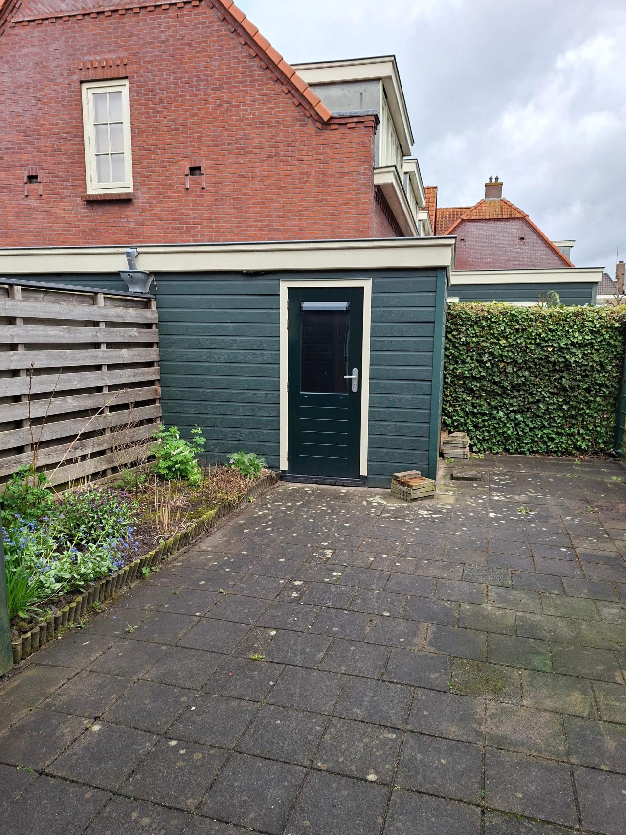 housePhoto