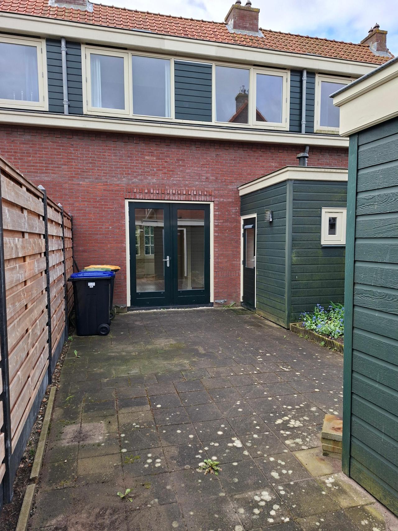 housePhoto