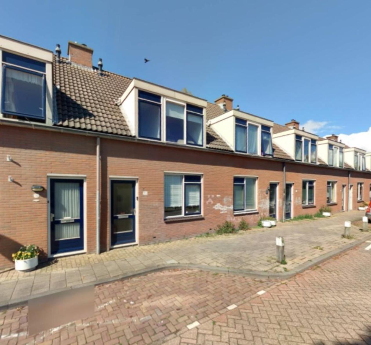 housePhoto