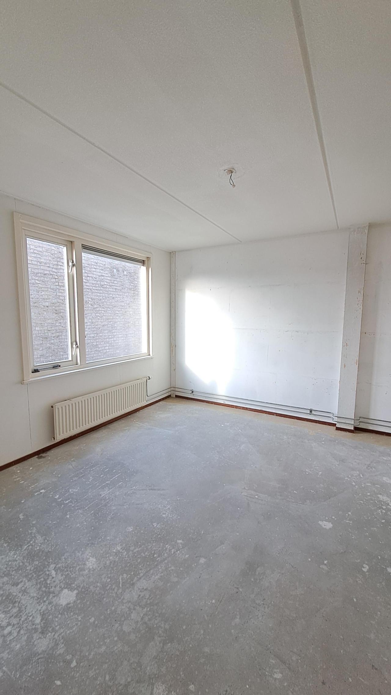 housePhoto