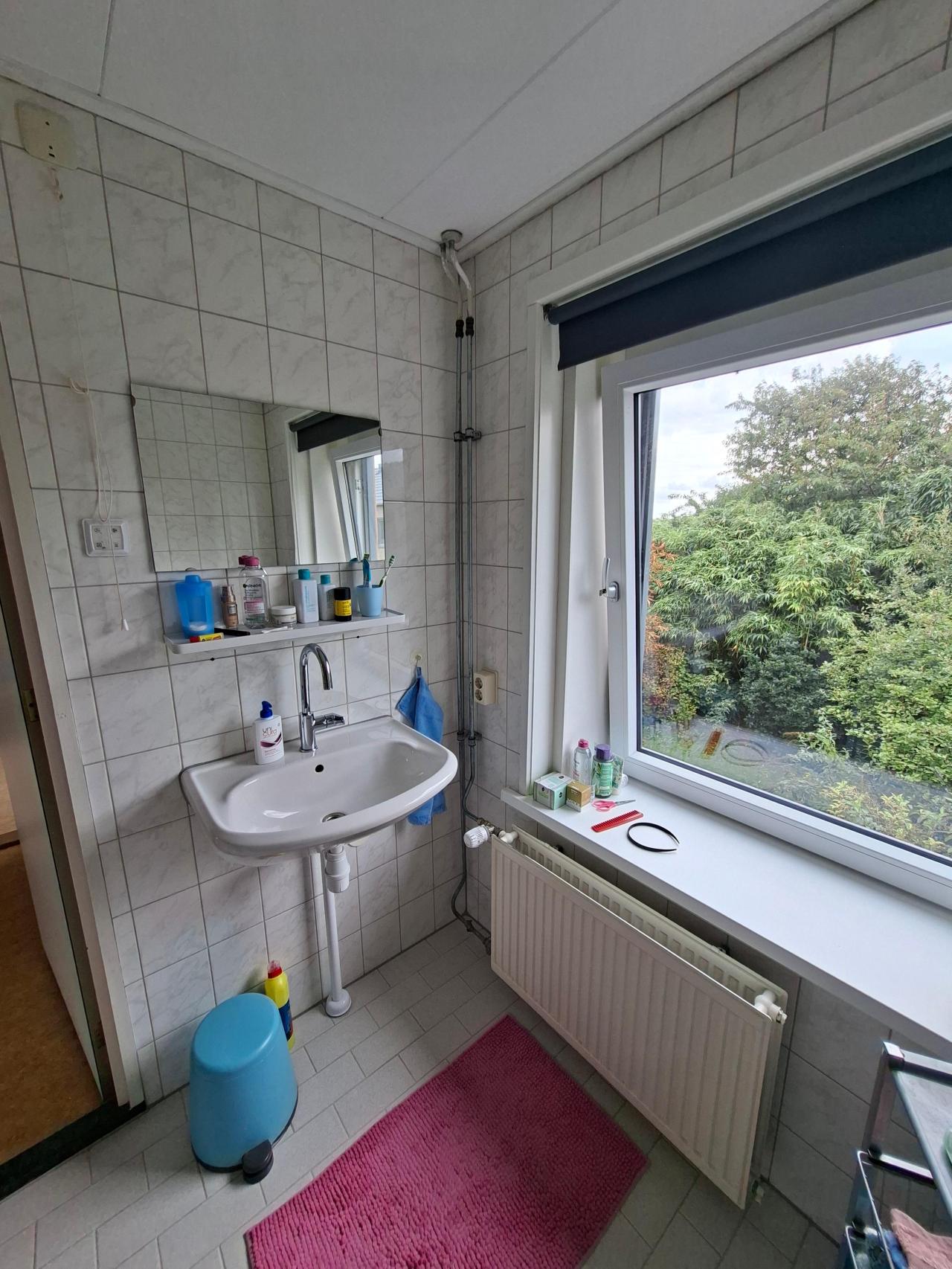 housePhoto