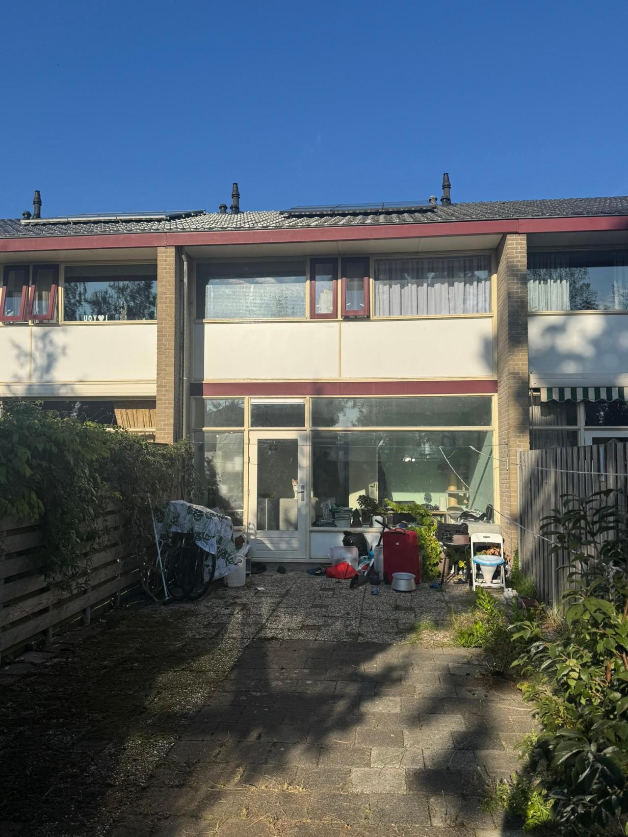 housePhoto