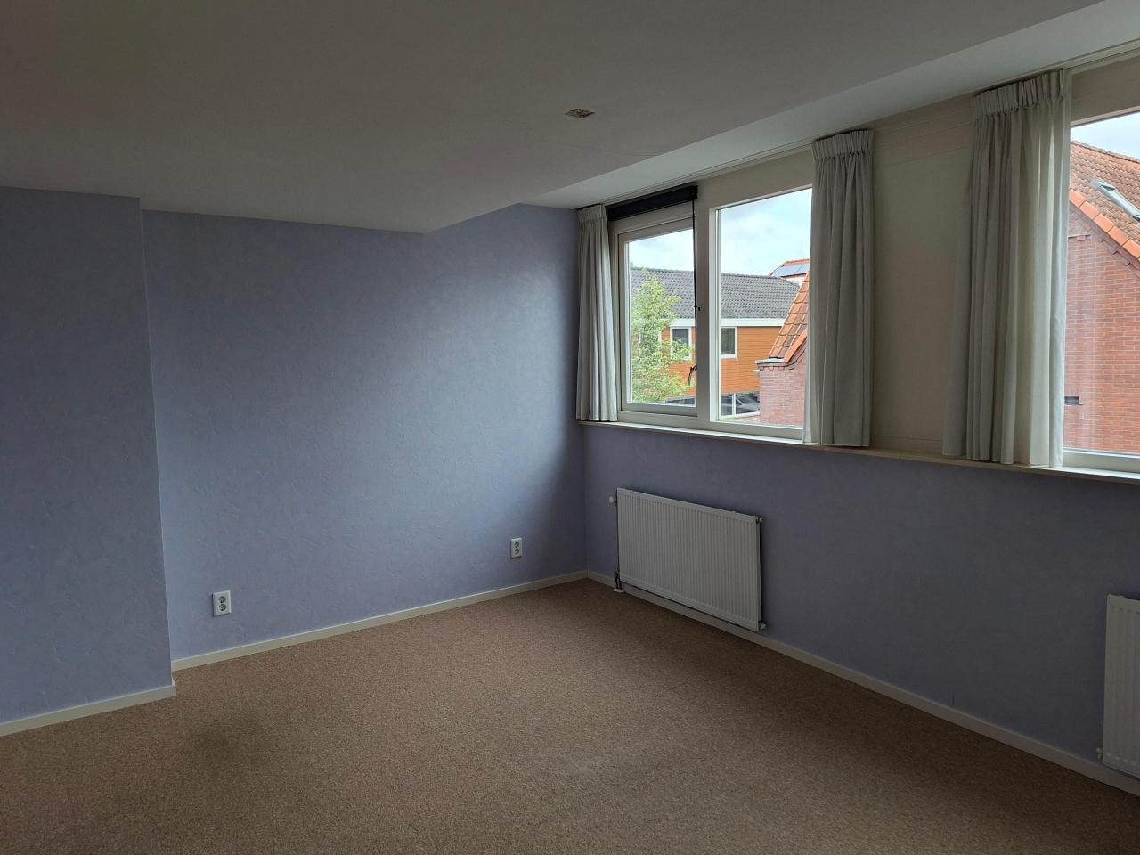 housePhoto