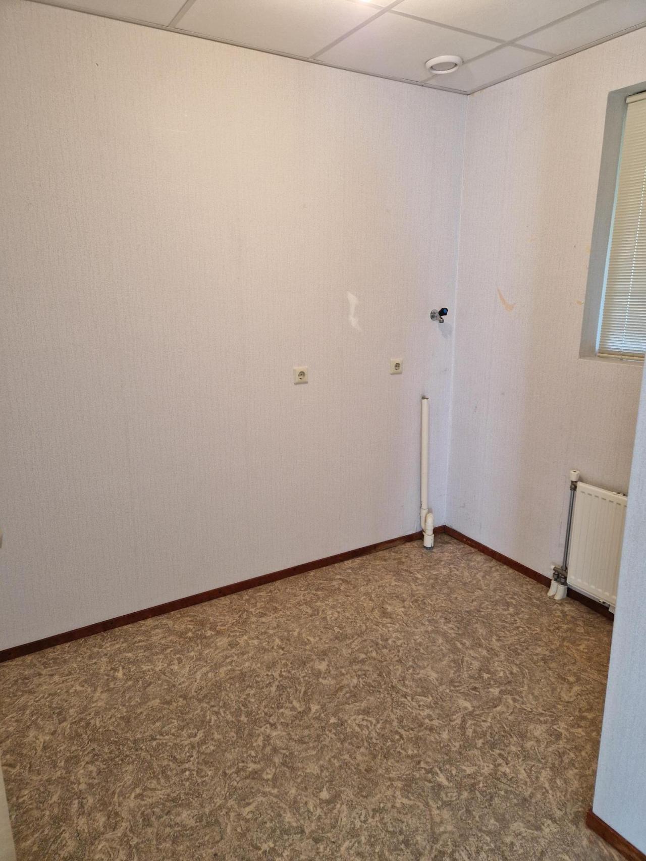 housePhoto