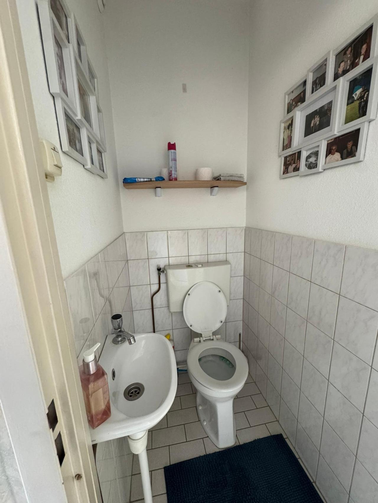 Dirk C. Rezelmanstraat 23