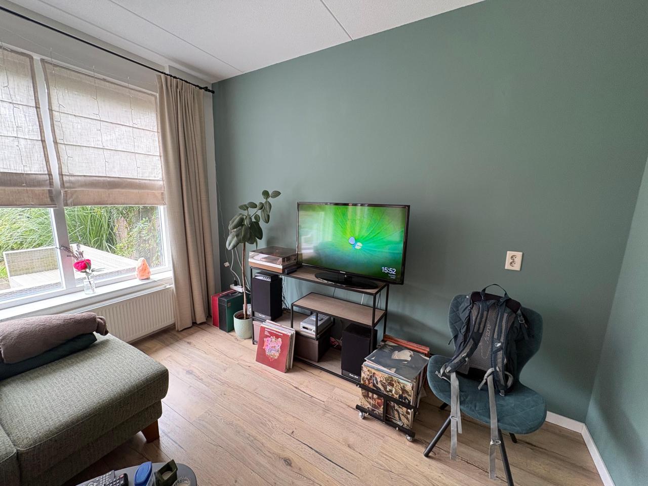 housePhoto