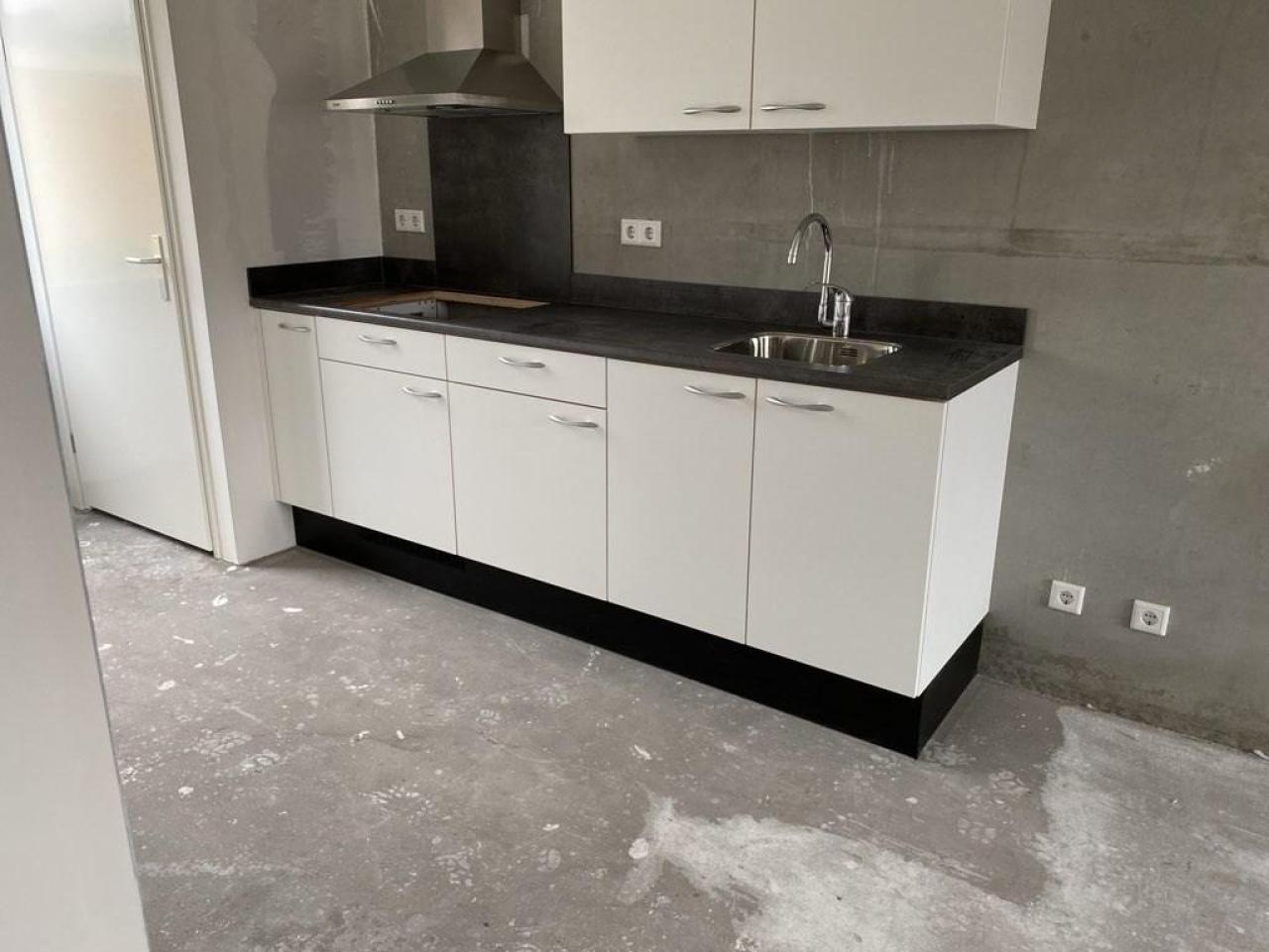 housePhoto