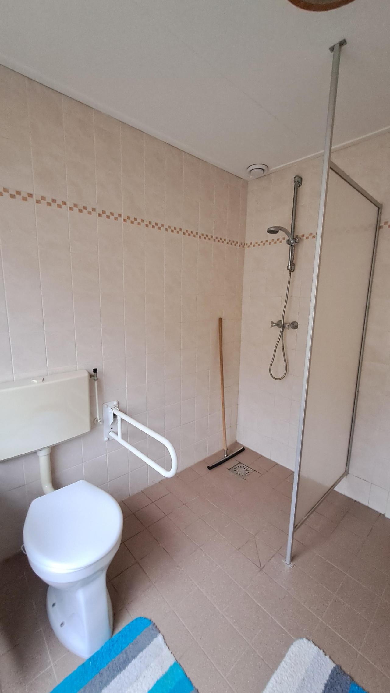 housePhoto