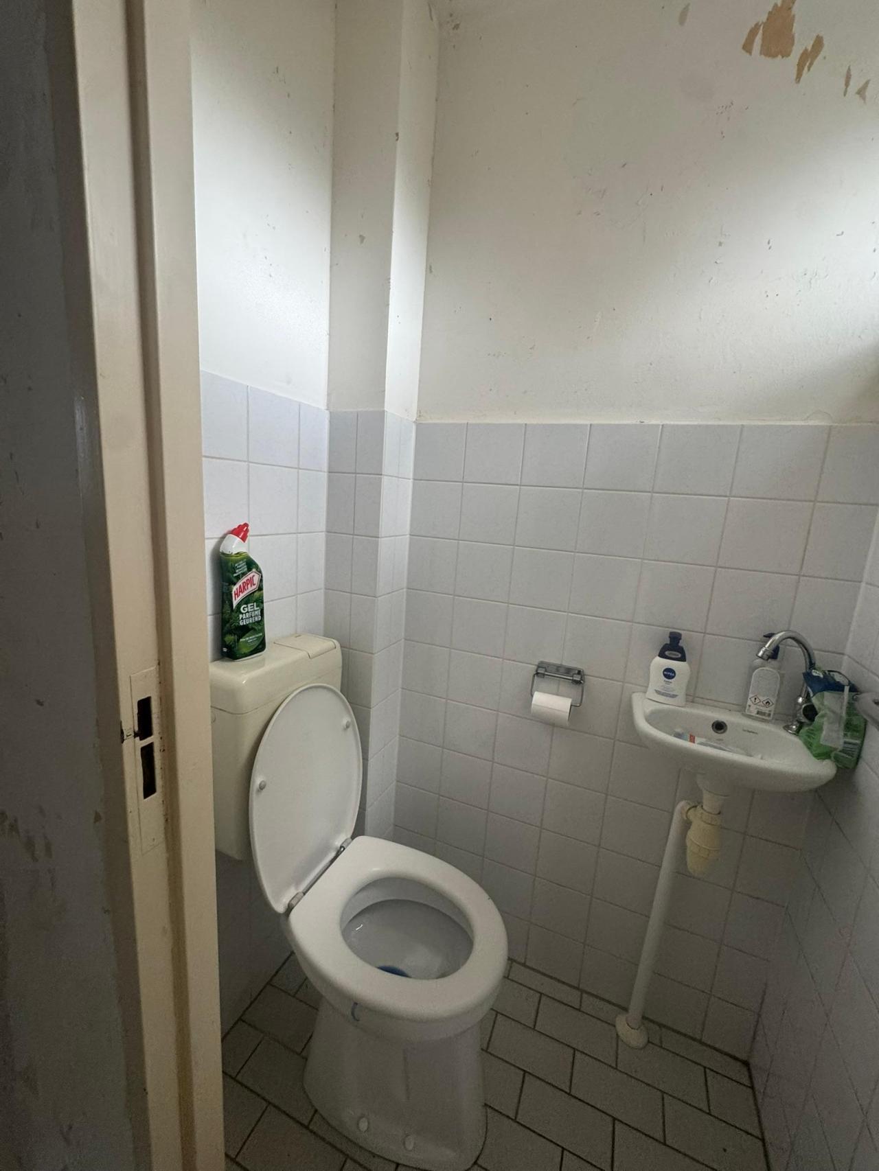 housePhoto