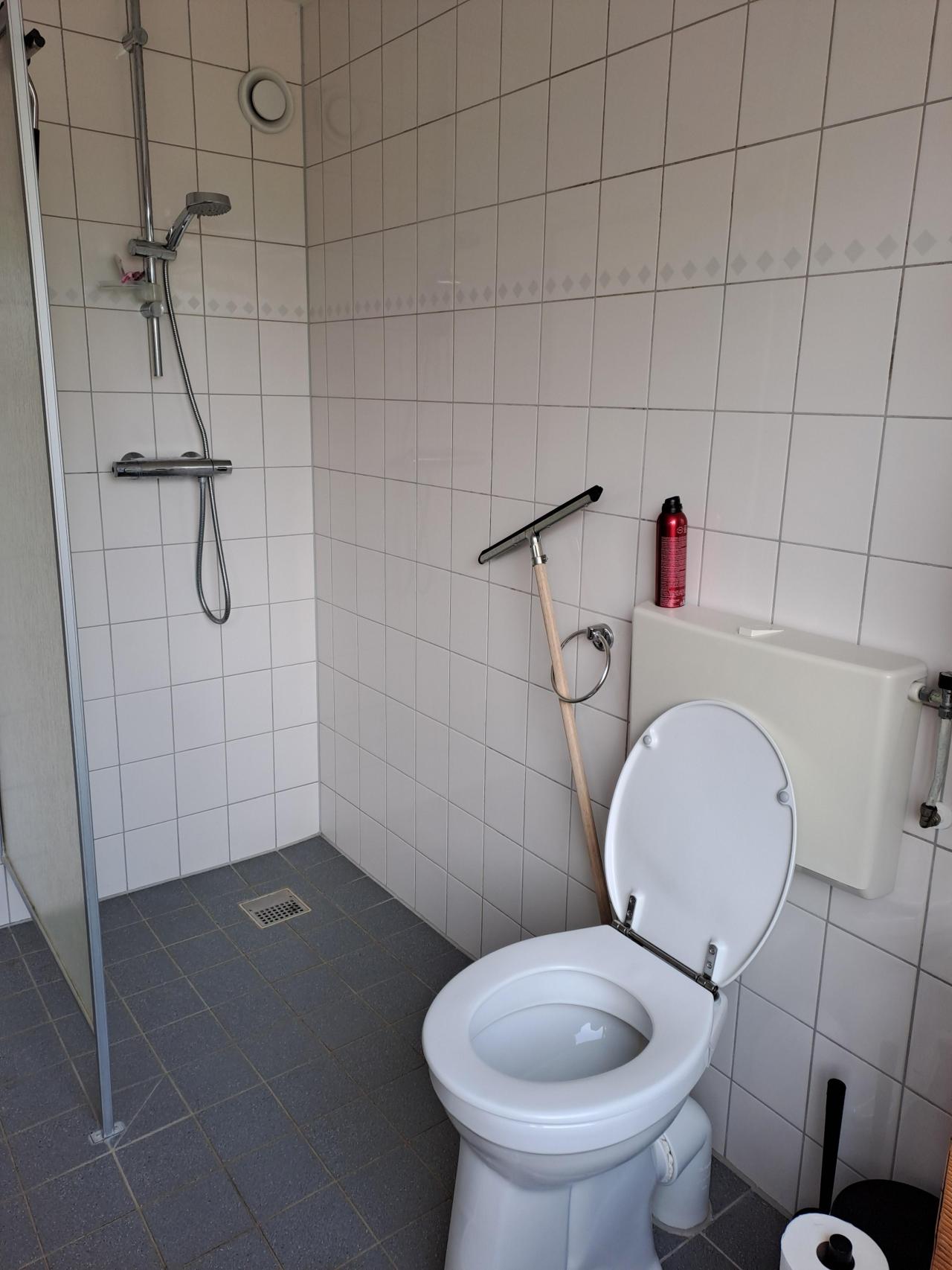 housePhoto