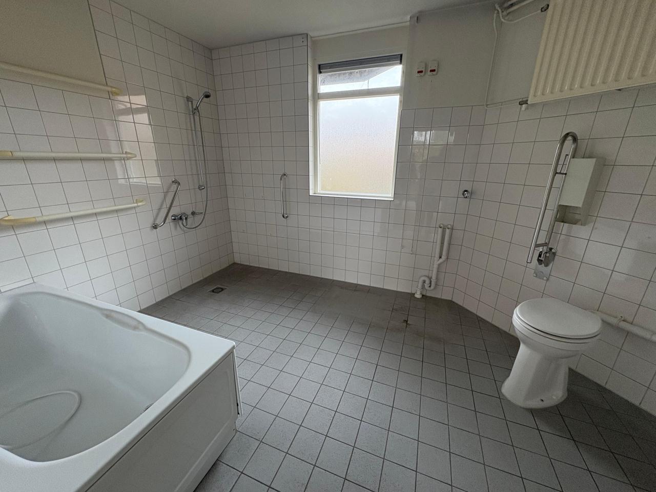 housePhoto