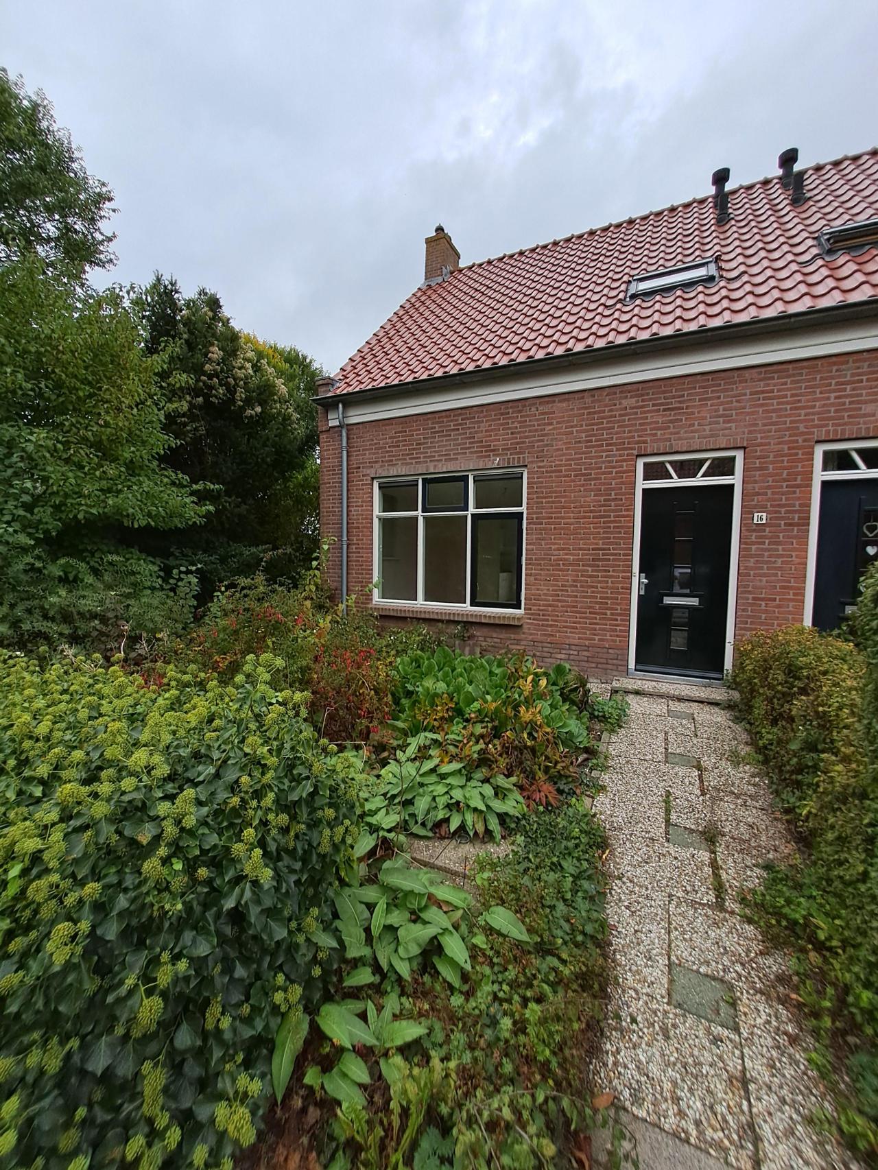 housePhoto